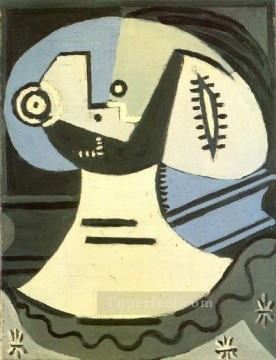  1938 Works - Femme a la collerette 1938 Cubism